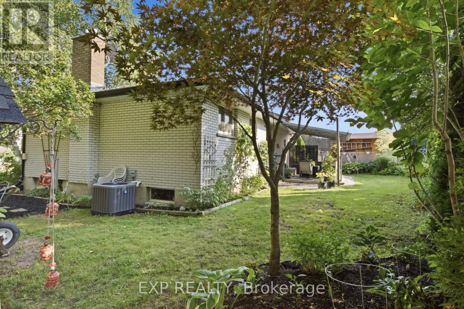 11 Summit Crescent, Guelph, Ontario  N1H 1S2 - Photo 39 - X13607454