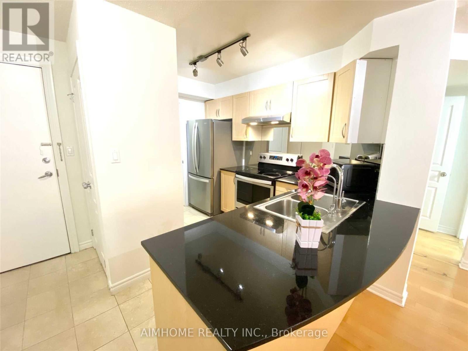 301 - 801 Bay Street, Toronto, Ontario  M5S 1Y9 - Photo 5 - C13720680