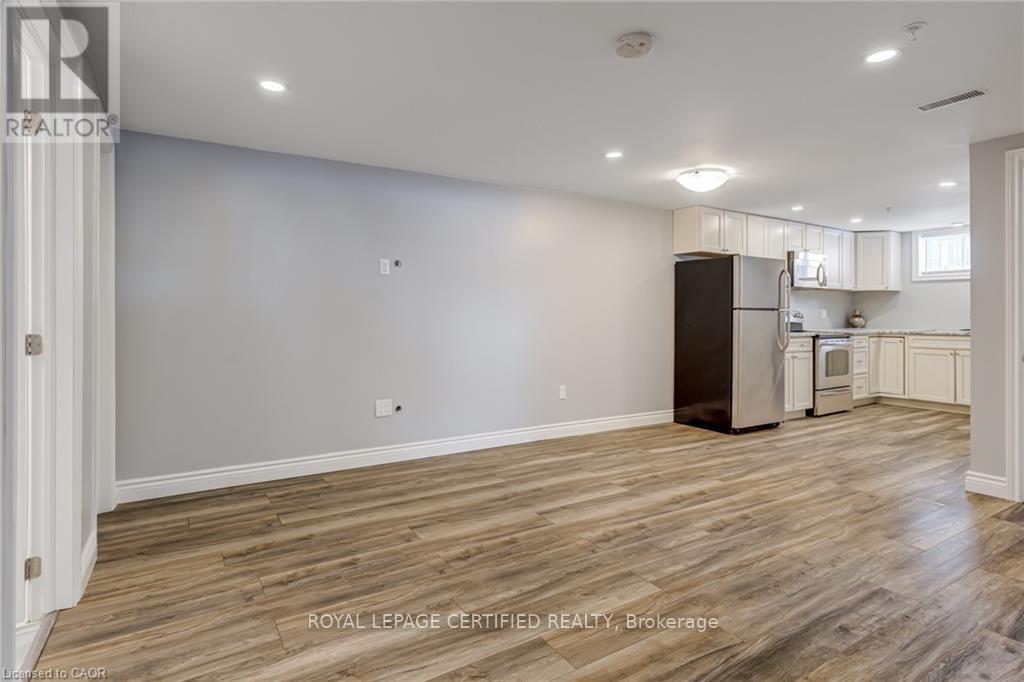 54 Duncombe Drive, Hamilton, Ontario  L9A 2G2 - Photo 25 - X13720678