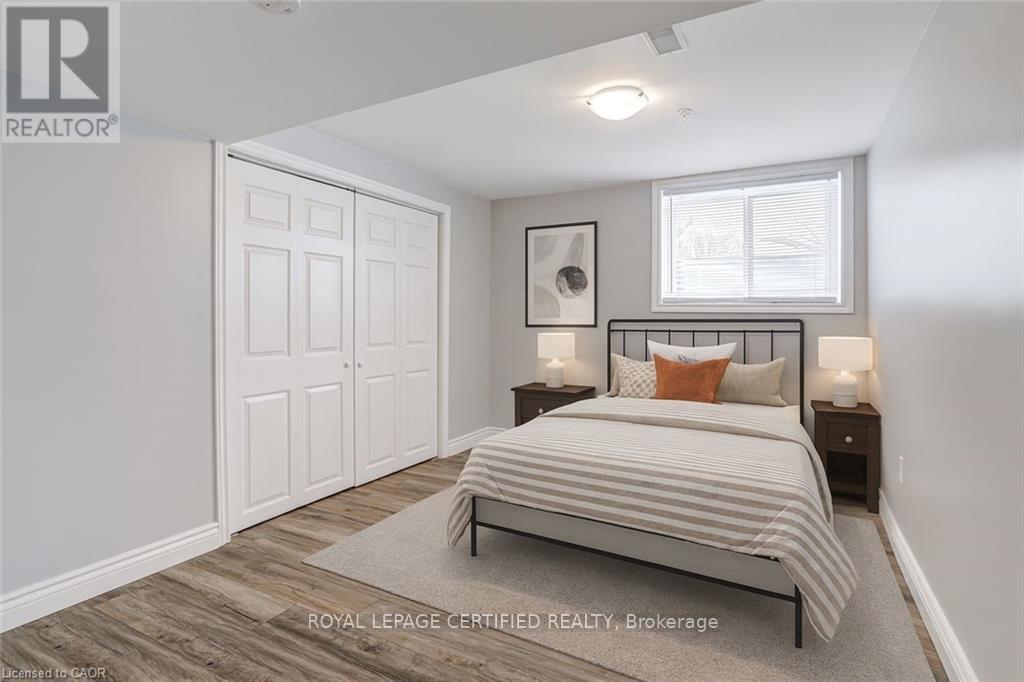 54 Duncombe Drive, Hamilton, Ontario  L9A 2G2 - Photo 37 - X13720678