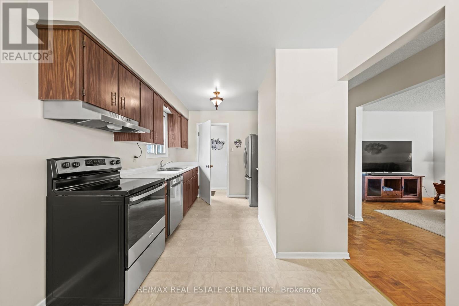 120 Arrowhead Crescent, Kitchener, Ontario  N2P 1B9 - Photo 11 - X13720686