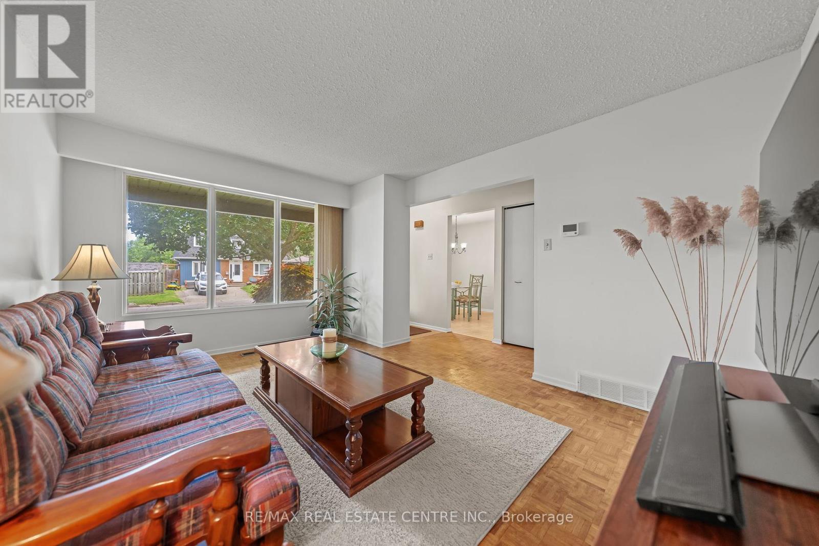 120 Arrowhead Crescent, Kitchener, Ontario  N2P 1B9 - Photo 6 - X13720686