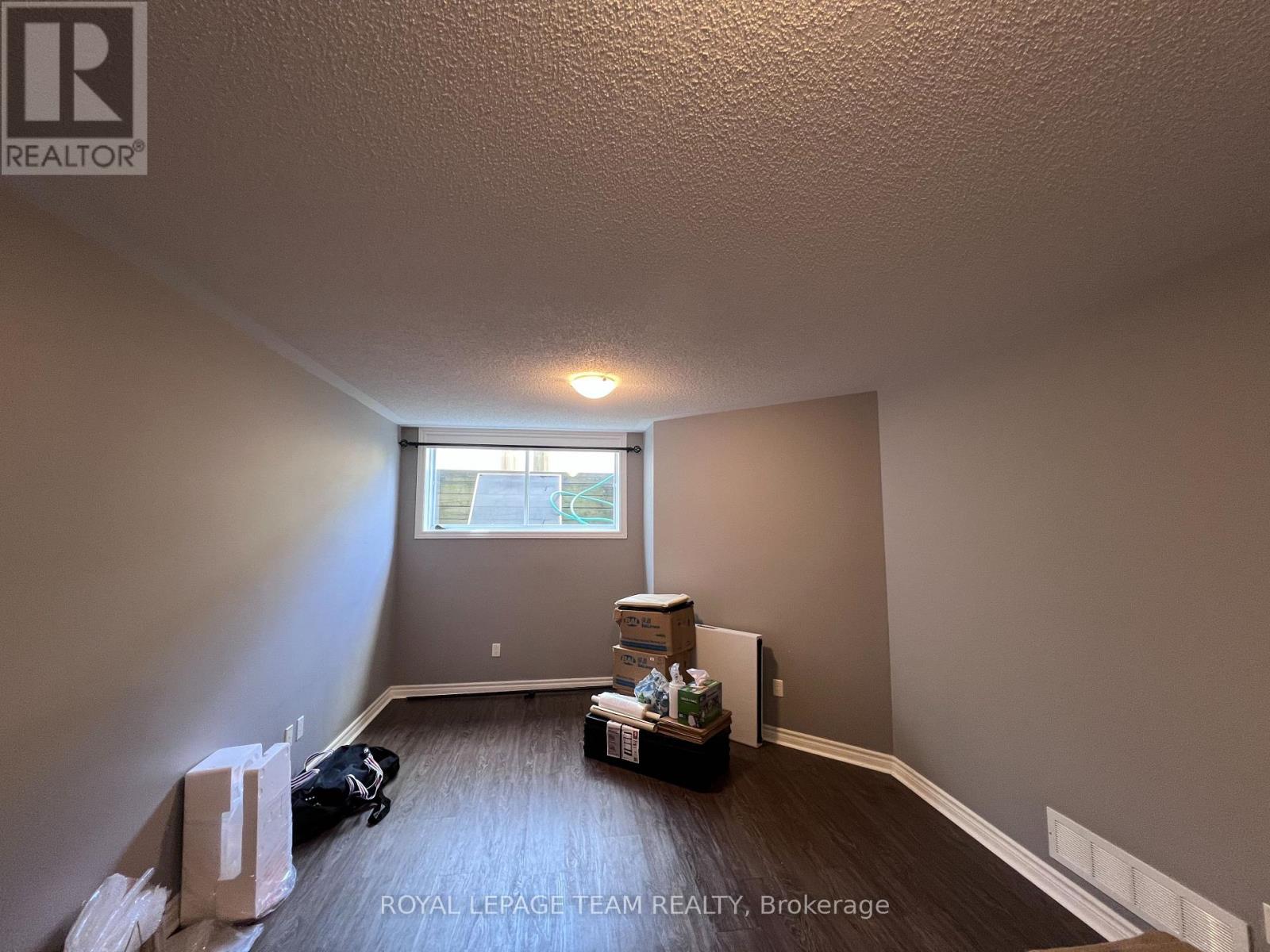450 Silverstone Way, Ottawa, Ontario K2J 5X4 - Photo 11 - X13720710