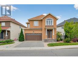 372 ANTIGONISH AVENUE, Ottawa, Ontario