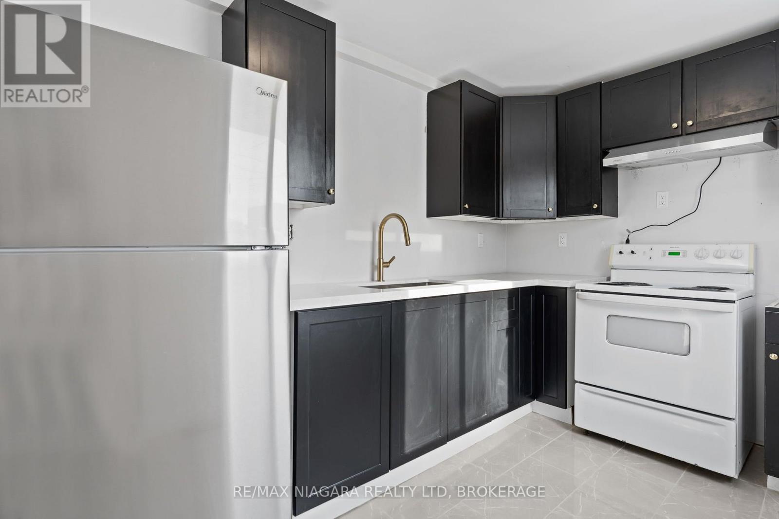 1 - 115 Kinnear Street, Port Colborne, Ontario L3K 1A8 - Photo 5 - X13720724