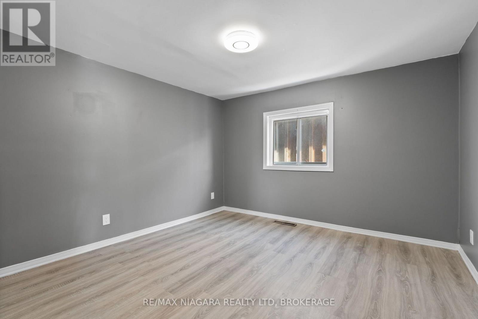 1 - 115 Kinnear Street, Port Colborne, Ontario L3K 1A8 - Photo 7 - X13720724
