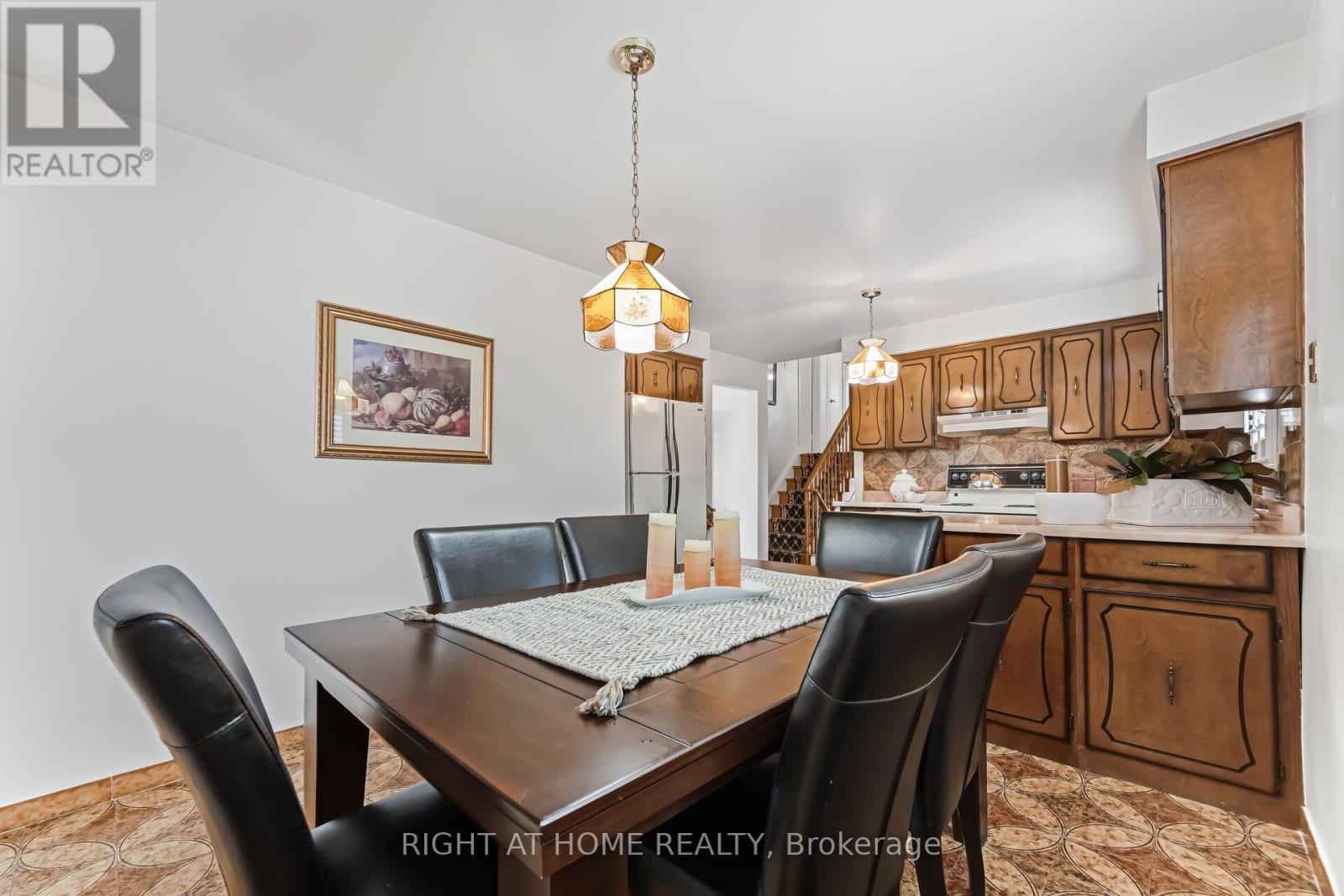 3938 Midhurst Lane, Mississauga, Ontario  L4Z 1C7 - Photo 13 - W13720692