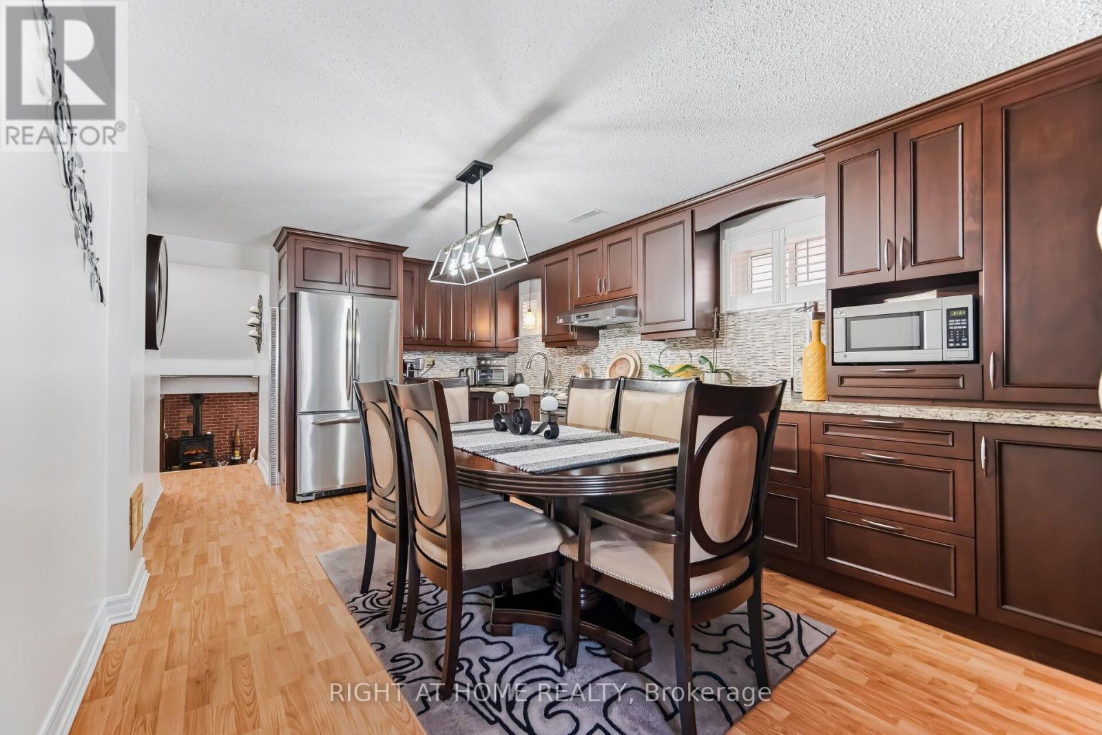 3938 Midhurst Lane, Mississauga, Ontario  L4Z 1C7 - Photo 32 - W13720692