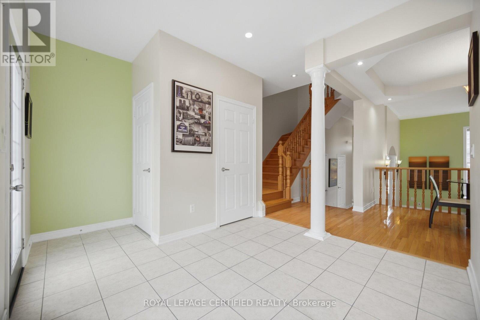 3555 Eglinton Avenue W, Mississauga, Ontario  L5M 7T3 - Photo 12 - W13720726