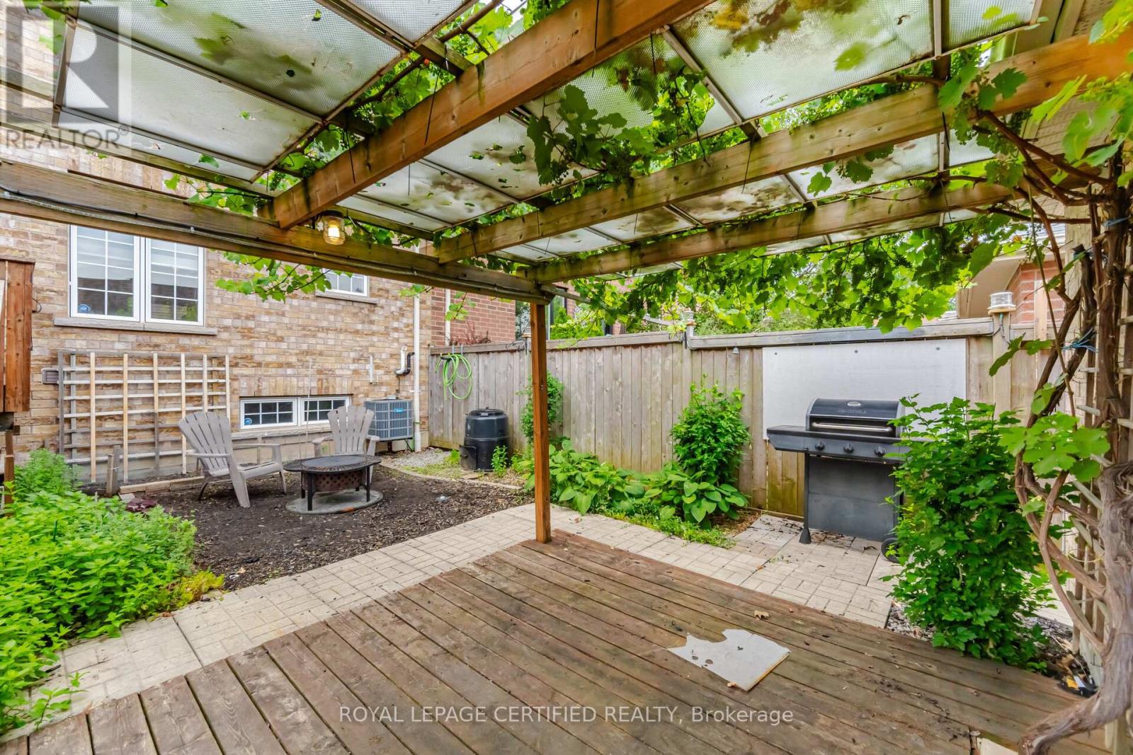 3555 Eglinton Avenue W, Mississauga, Ontario  L5M 7T3 - Photo 33 - W13720726