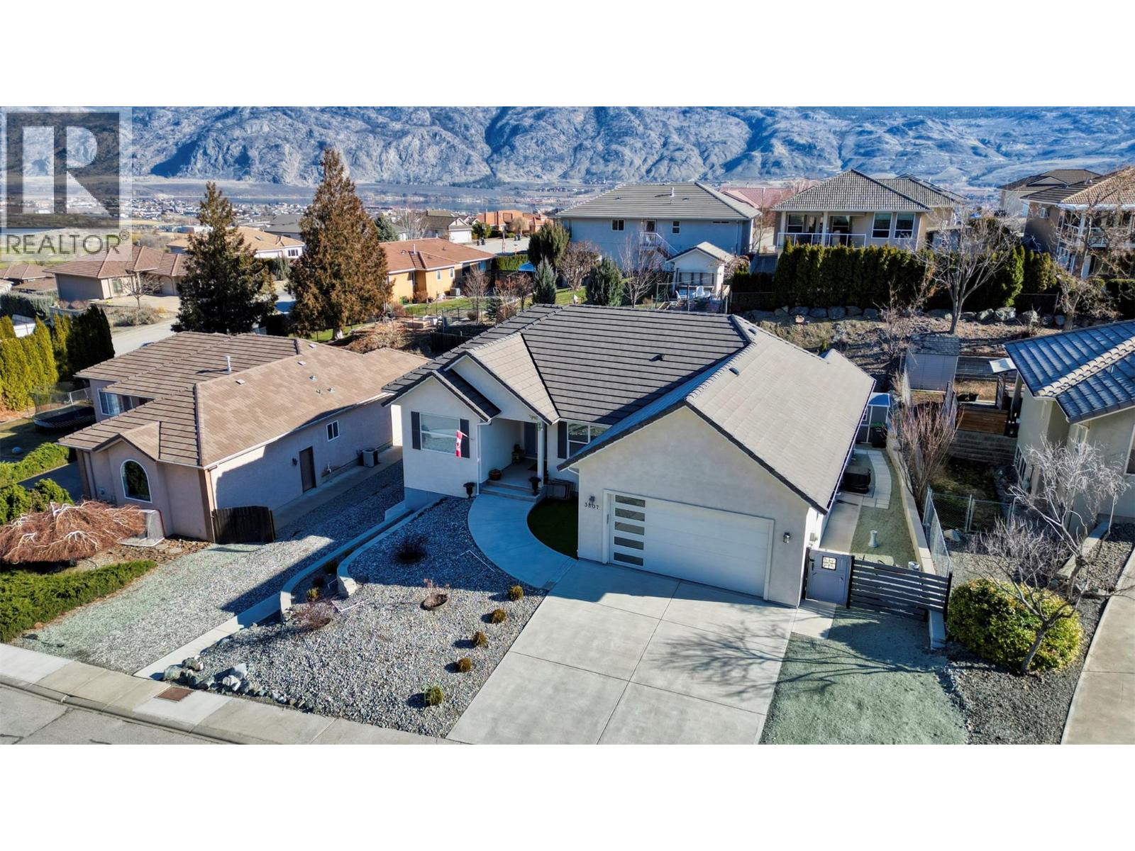 3807 Fairwinds Drive, Osoyoos, British Columbia  V0H 1V4 - Photo 2 - 10377242