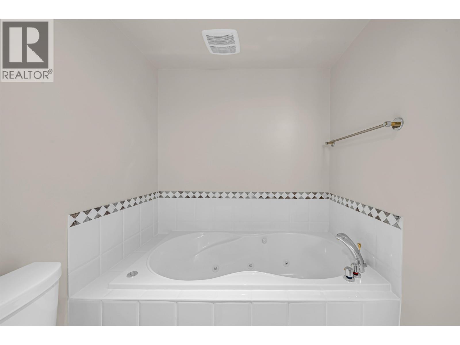 55 1550 Larkhall Crescent, North Vancouver, British Columbia  V7H 2Z2 - Photo 17 - R3158622