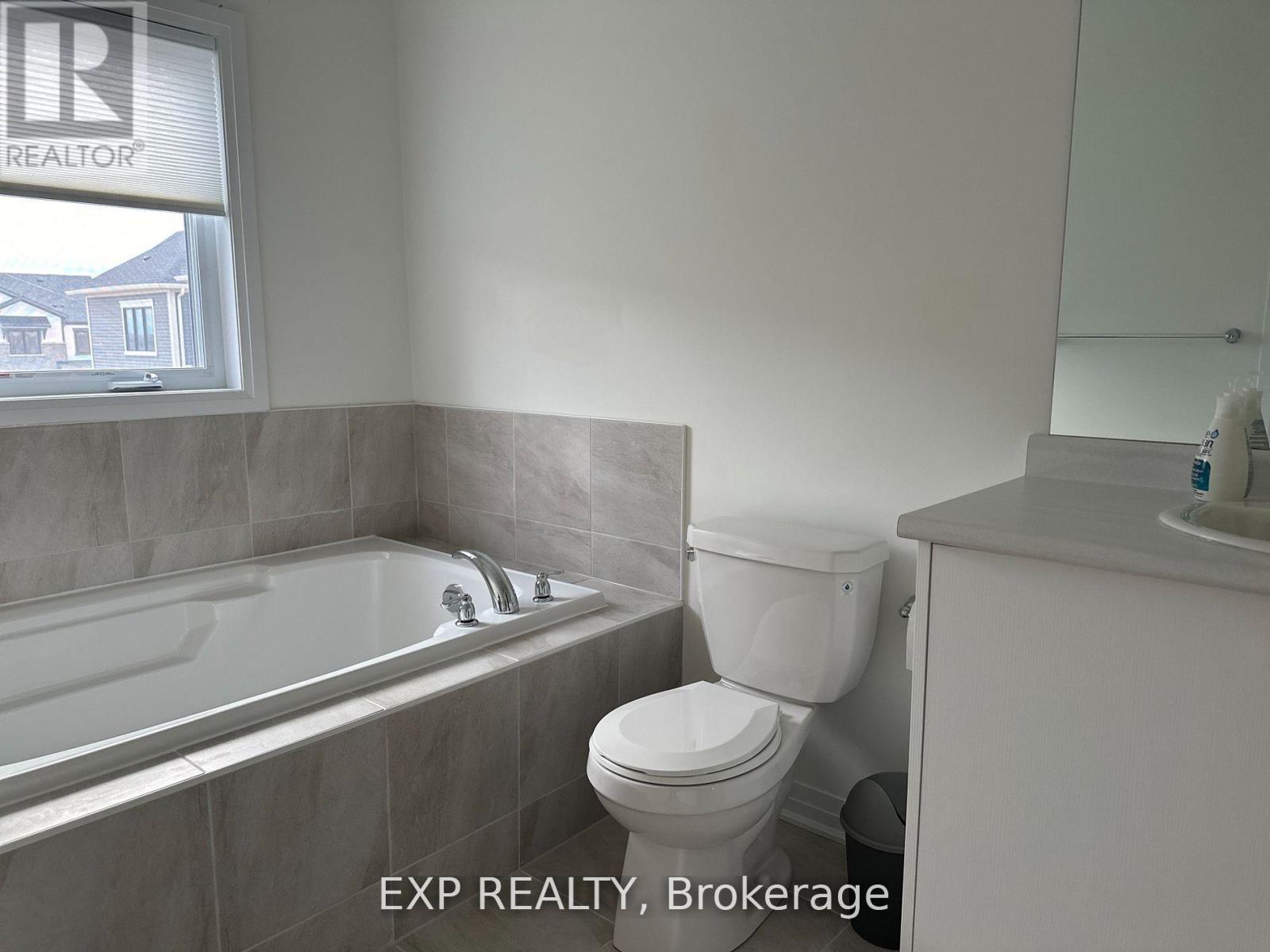 129 Masters Street, Welland, Ontario  L3B 0N4 - Photo 25 - X13720698