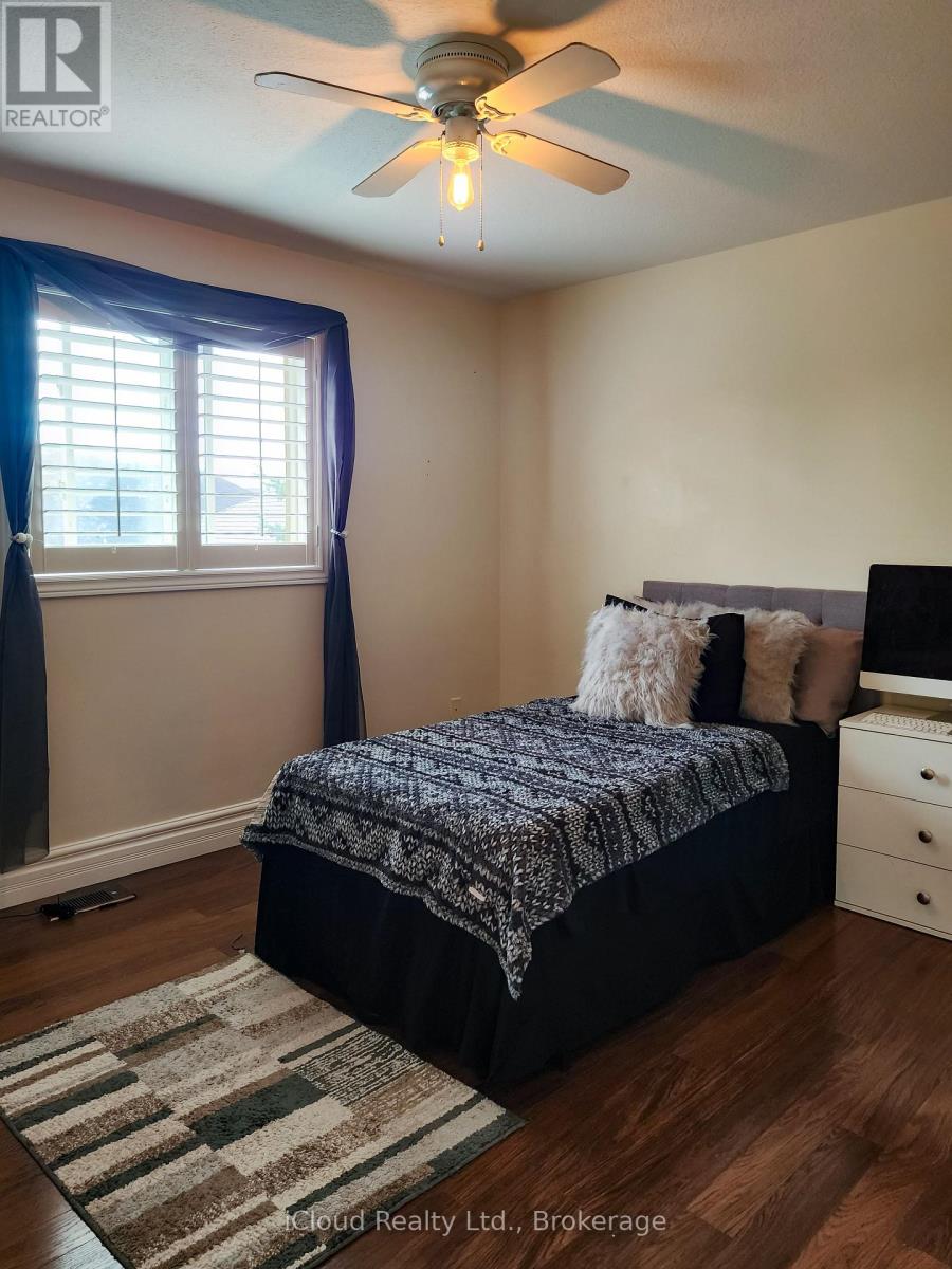 55 Magnificent Way, Hamilton, Ontario  L0R 1C0 - Photo 15 - X13720700