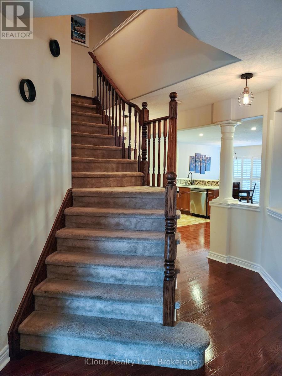 55 Magnificent Way, Hamilton, Ontario  L0R 1C0 - Photo 6 - X13720700