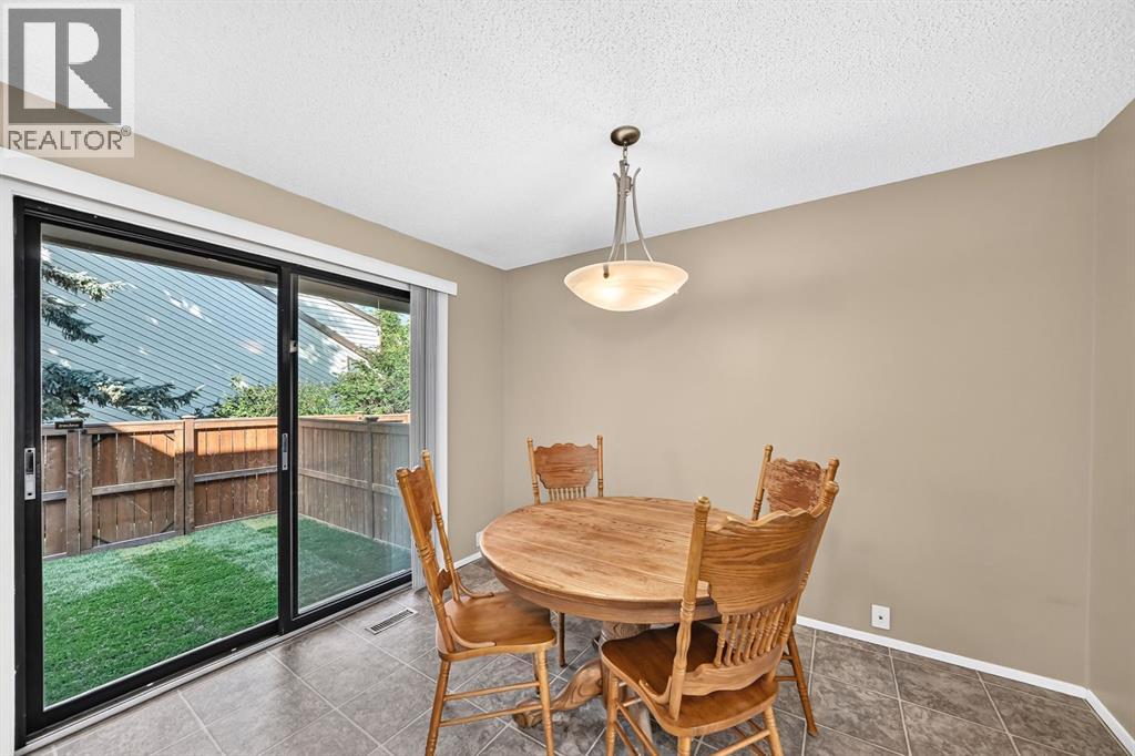 10, 3302 50 Street NW, Calgary, Alberta  T3A 2C6 - Photo 8 - A2339827