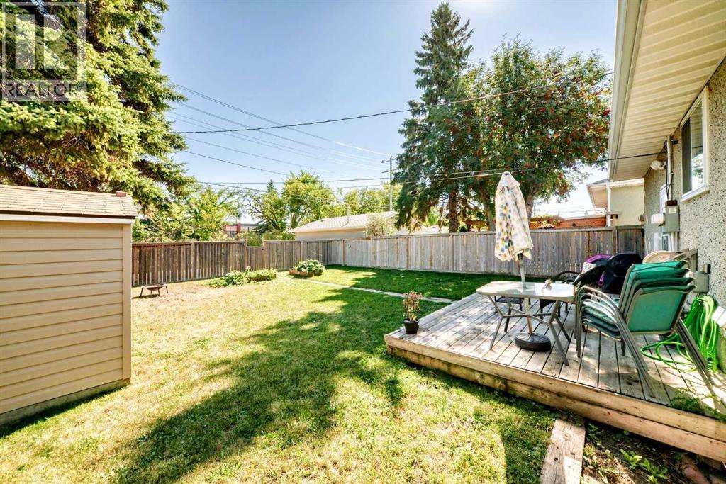 3927 40a Avenue, Red Deer, Alberta  T4N 2W9 - Photo 39 - A2340600