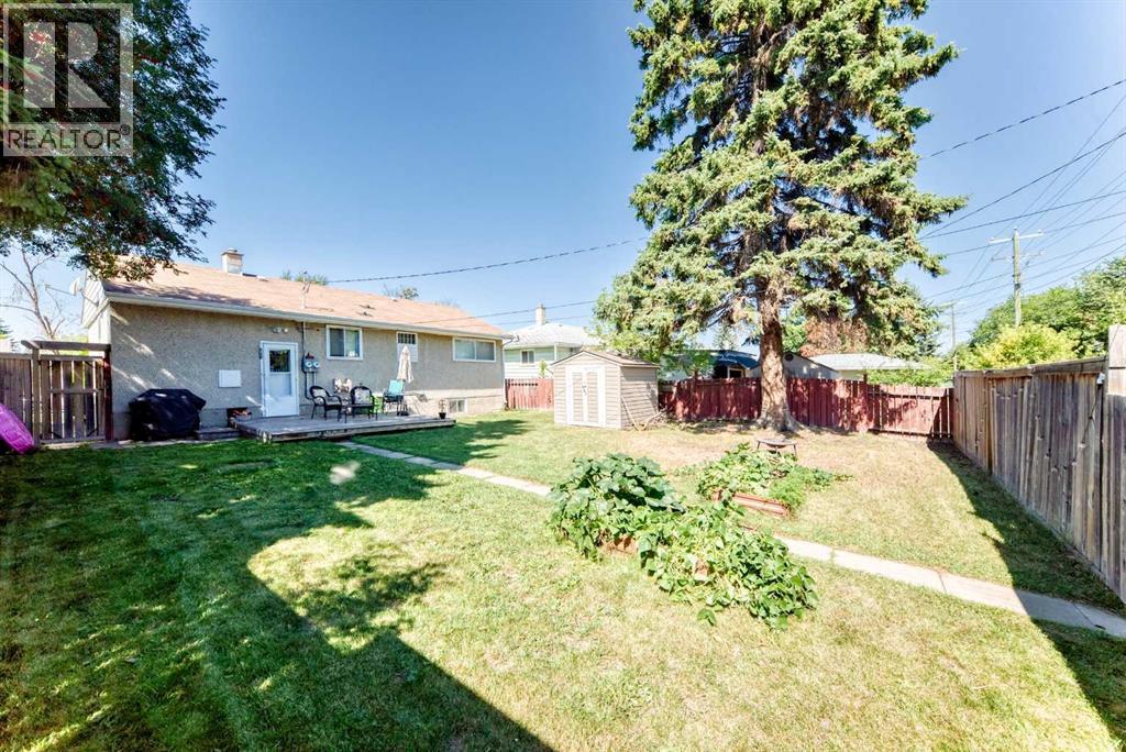 3927 40a Avenue, Red Deer, Alberta  T4N 2W9 - Photo 41 - A2340600