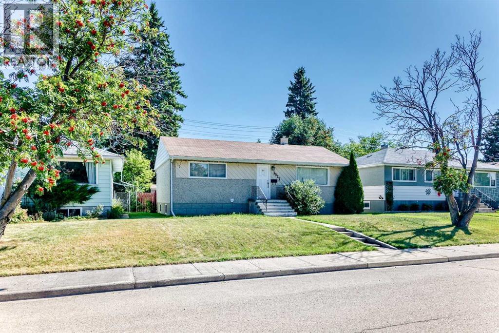 3927 40a Avenue, Red Deer, Alberta  T4N 2W9 - Photo 44 - A2340600
