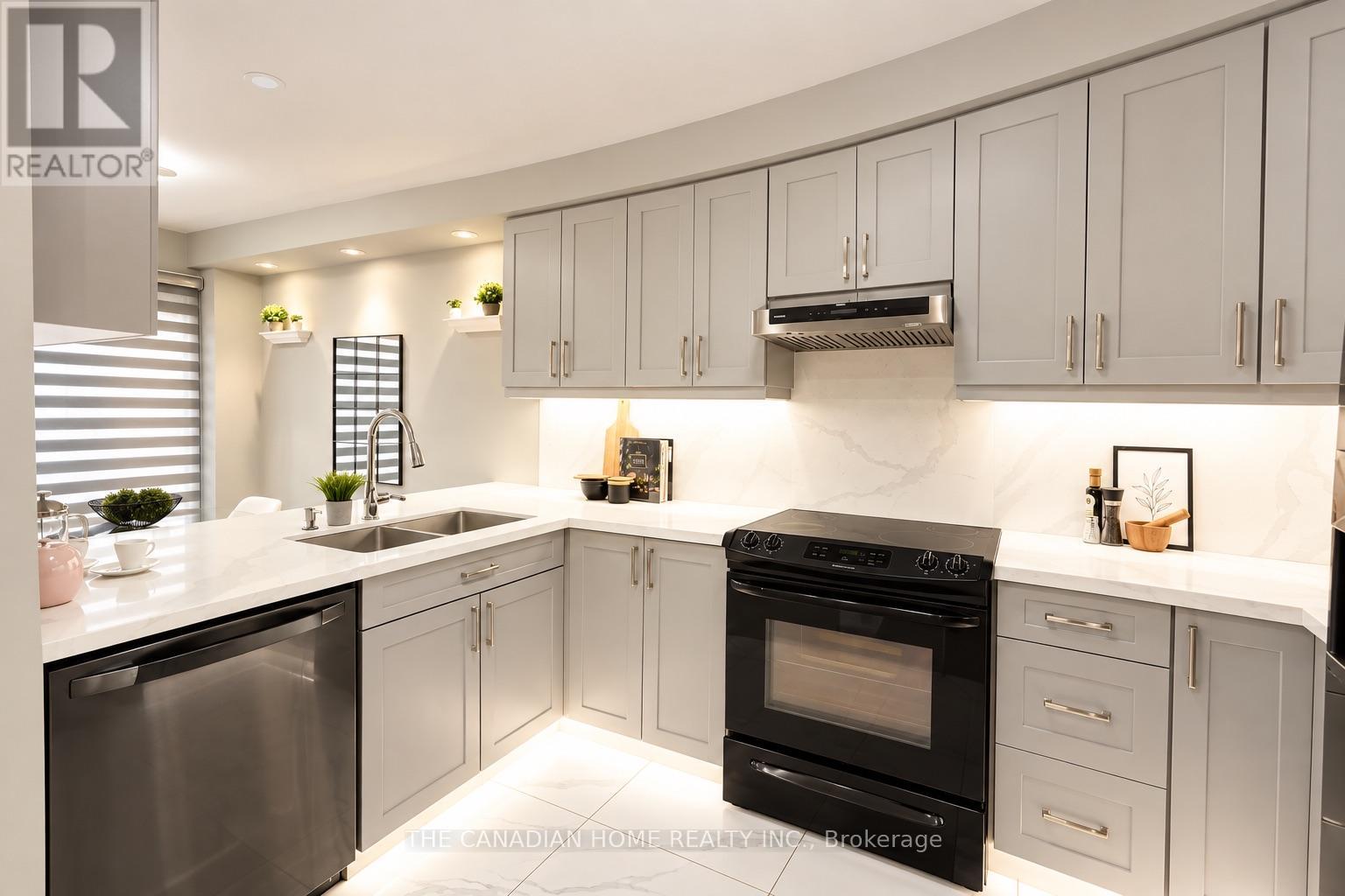 124 Tomabrook Crescent, Brampton, Ontario  L6R 0V5 - Photo 11 - W13720740