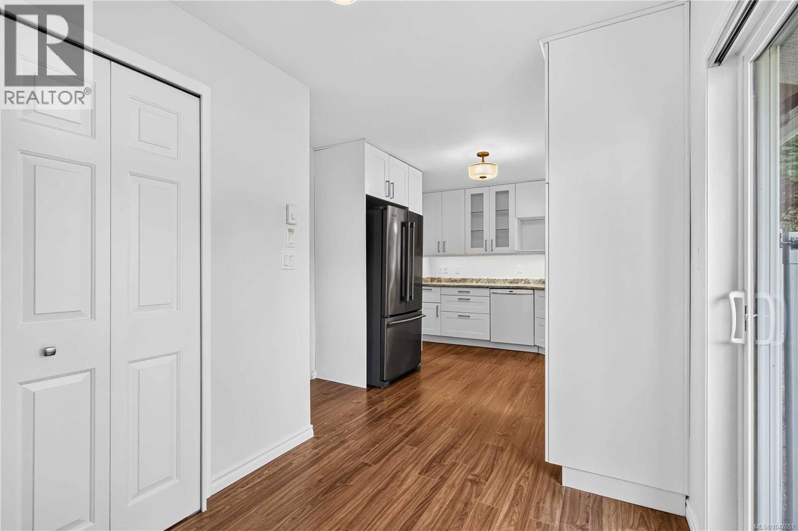 9 3966 Cedar Hill Cross Rd, Saanich, British Columbia  V8P 5R4 - Photo 30 - 1047657