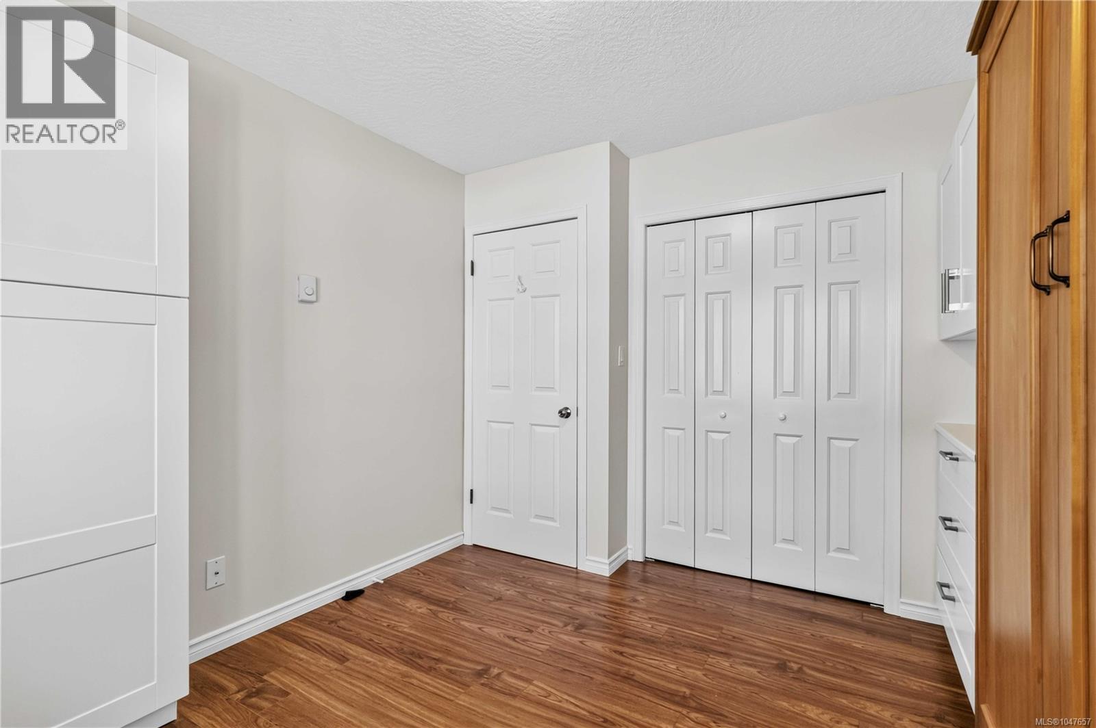 9 3966 Cedar Hill Cross Rd, Saanich, British Columbia  V8P 5R4 - Photo 27 - 1047657