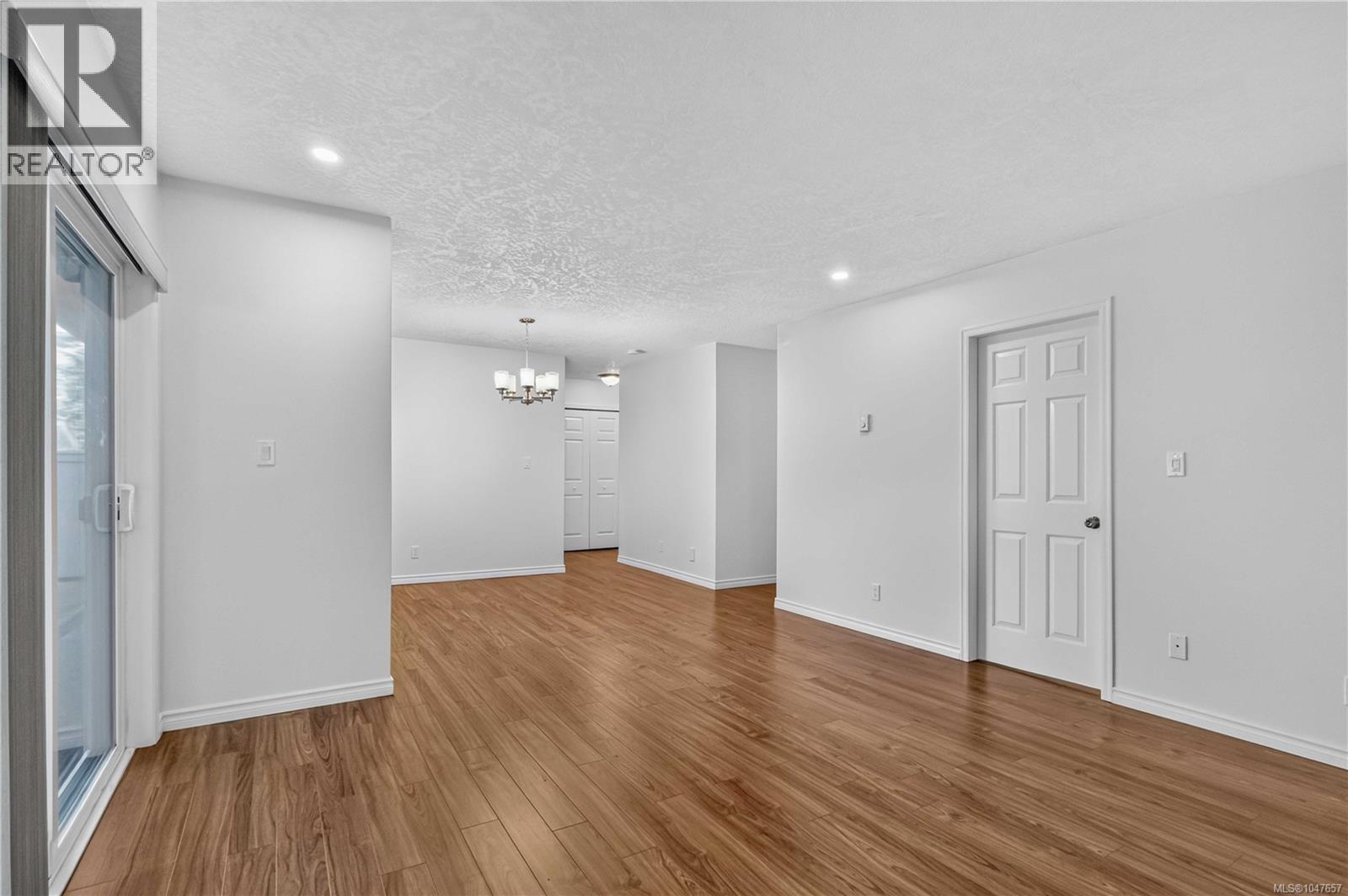 9 3966 Cedar Hill Cross Rd, Saanich, British Columbia  V8P 5R4 - Photo 14 - 1047657