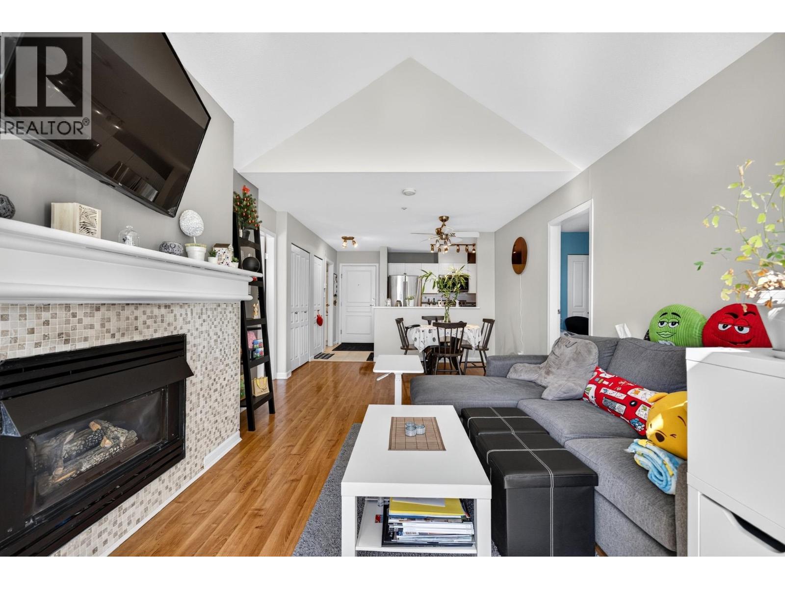 422 12639 No.2 Road, Richmond, British Columbia  V7E 6N6 - Photo 7 - R3159042