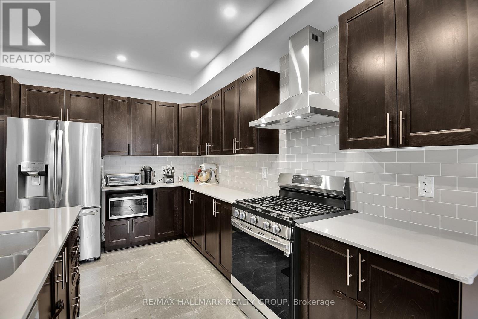 23 Peony Lane, Ottawa, Ontario  K4M 0M3 - Photo 10 - X13720758