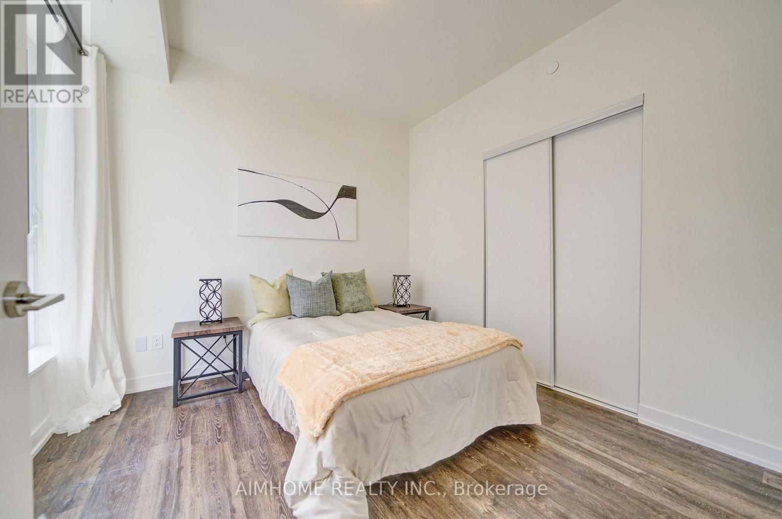 829 - 2 David Eyer Road E, Richmond Hill, Ontario  L4S 0N6 - Photo 10 - N13720766