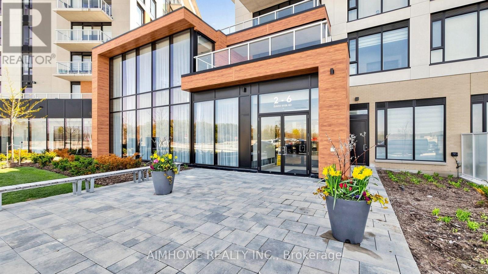 829 - 2 David Eyer Road E, Richmond Hill, Ontario  L4S 0N6 - Photo 18 - N13720766