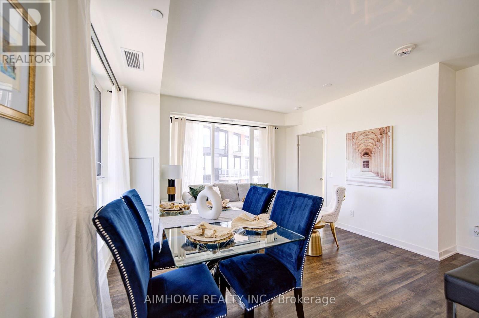829 - 2 David Eyer Road E, Richmond Hill, Ontario  L4S 0N6 - Photo 4 - N13720766