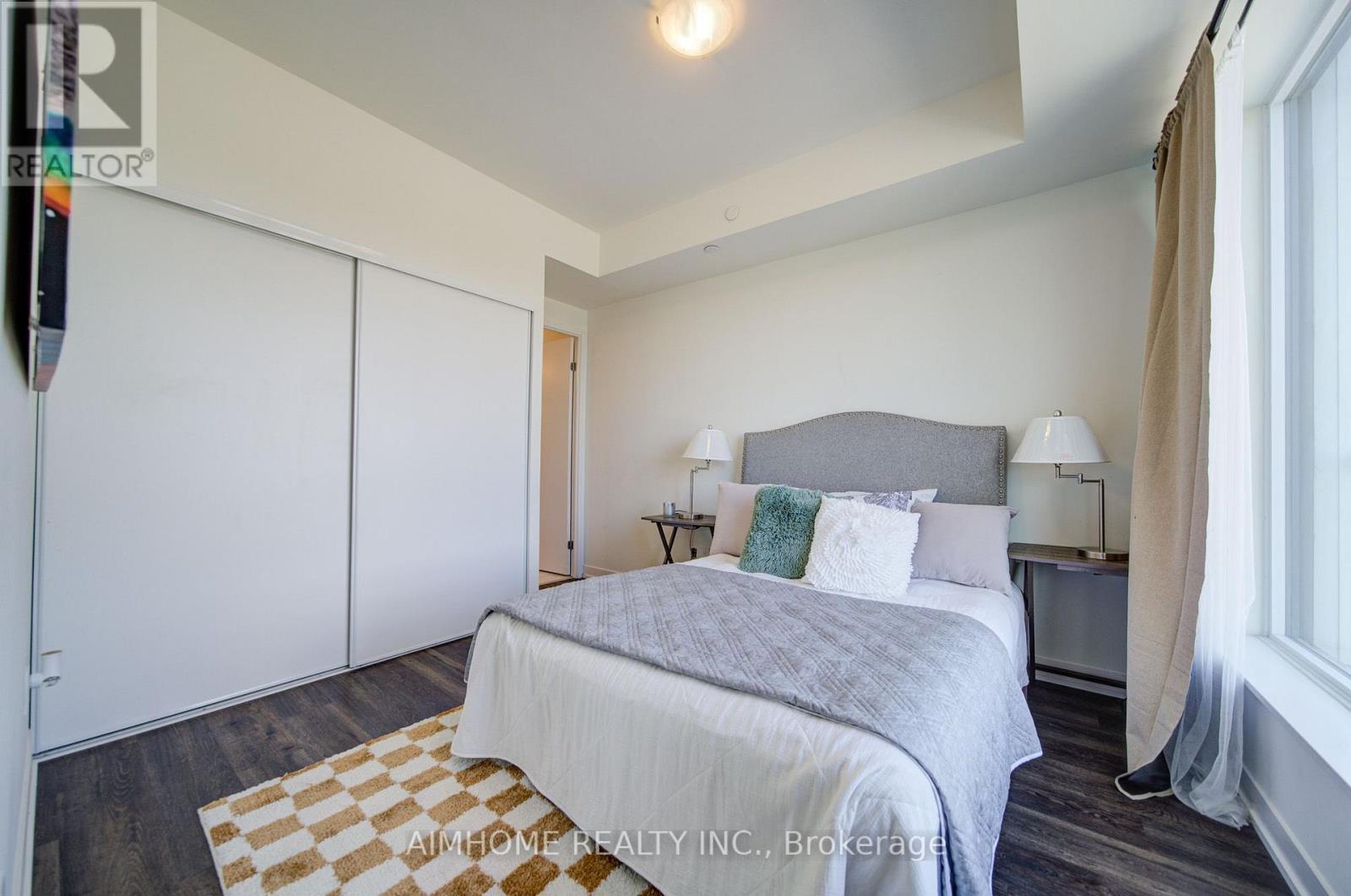 829 - 2 David Eyer Road E, Richmond Hill, Ontario  L4S 0N6 - Photo 7 - N13720766