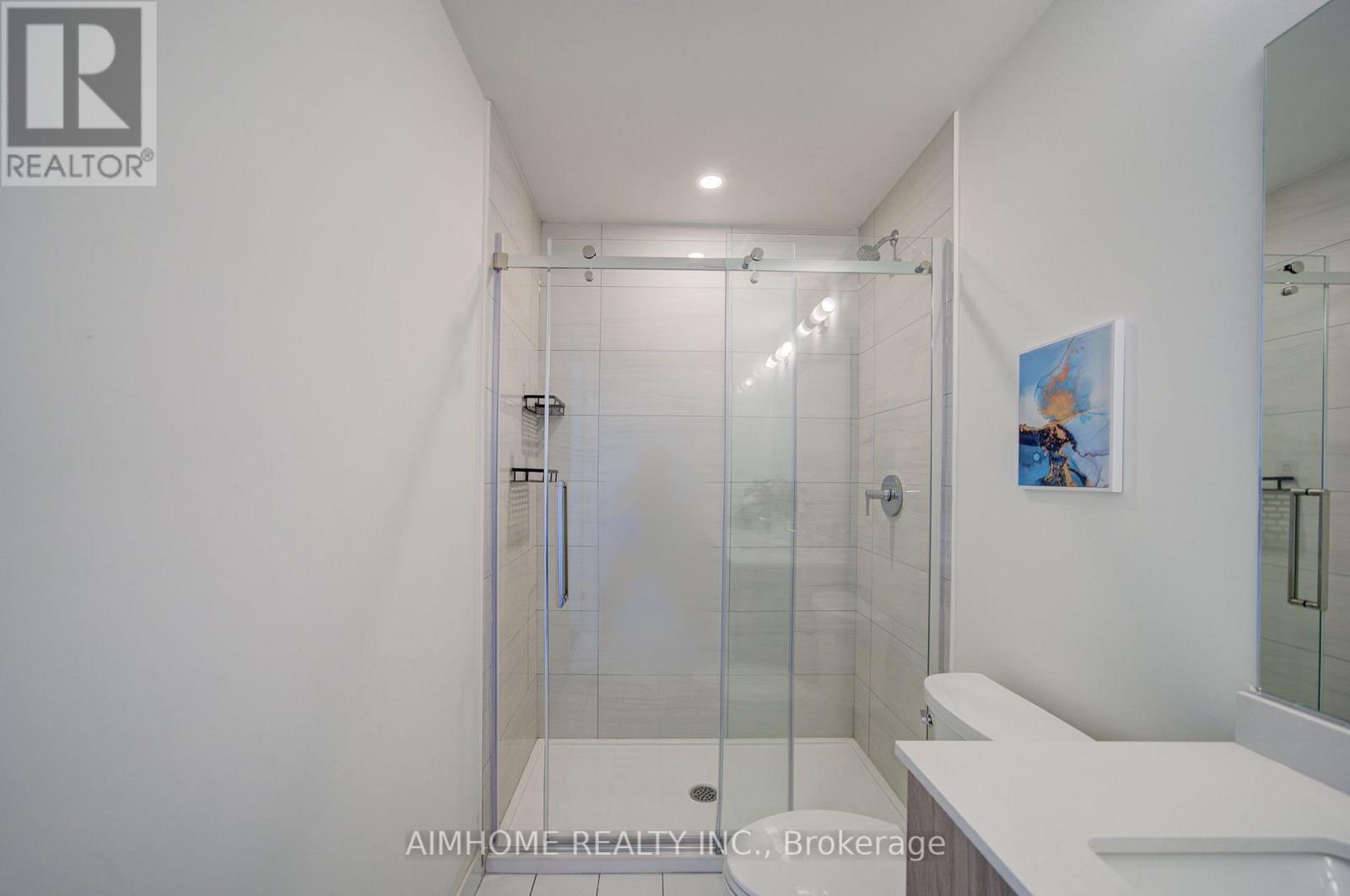 829 - 2 David Eyer Road E, Richmond Hill, Ontario  L4S 0N6 - Photo 9 - N13720766