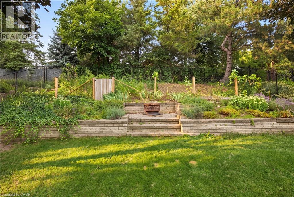 62 Corfield Drive, Kitchener, Ontario  N2A 3W9 - Photo 5 - 40858810