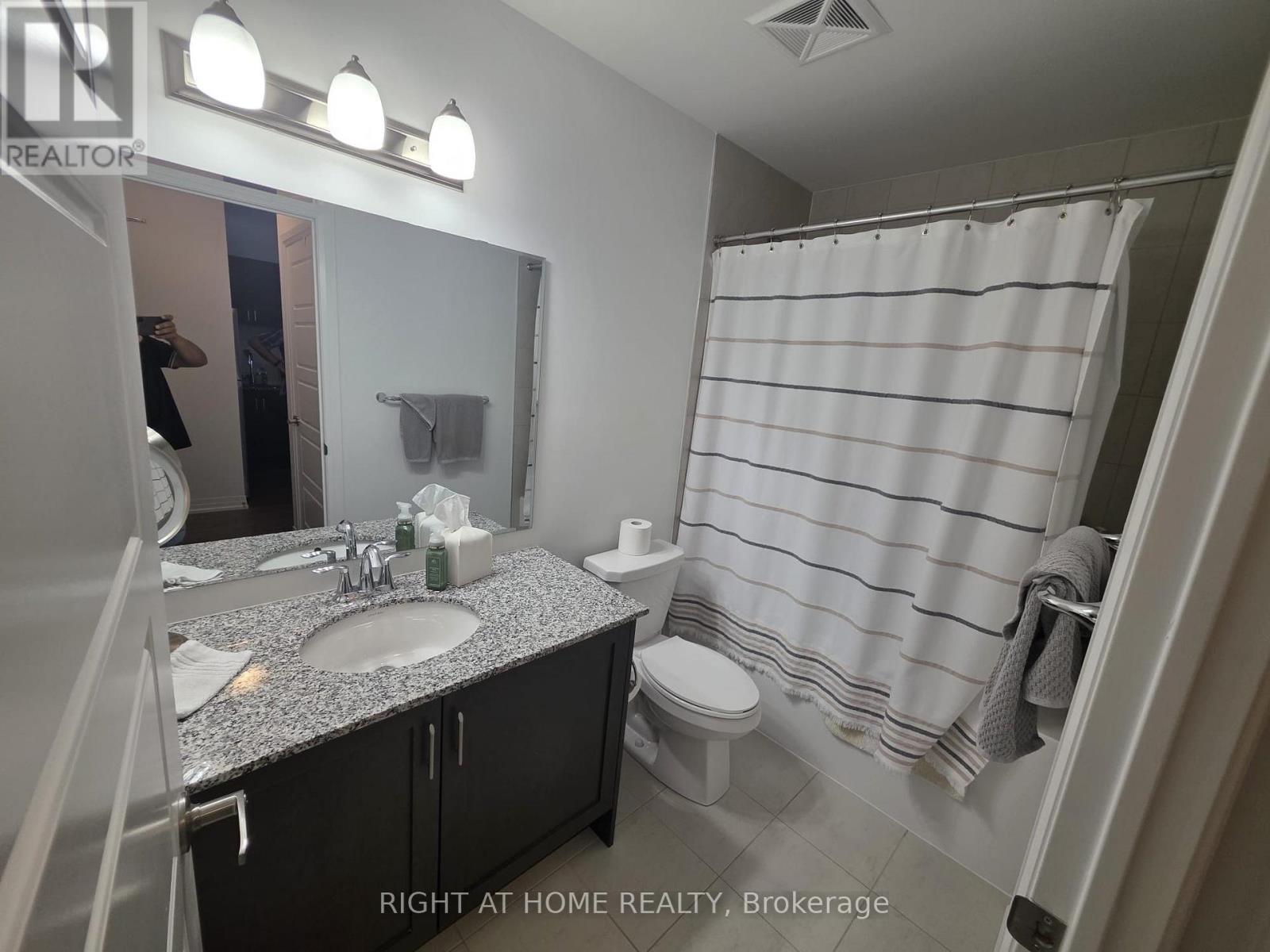 204 - 3285 Carding Mill Trail, Oakville, Ontario  L6M 5P7 - Photo 6 - W13720752