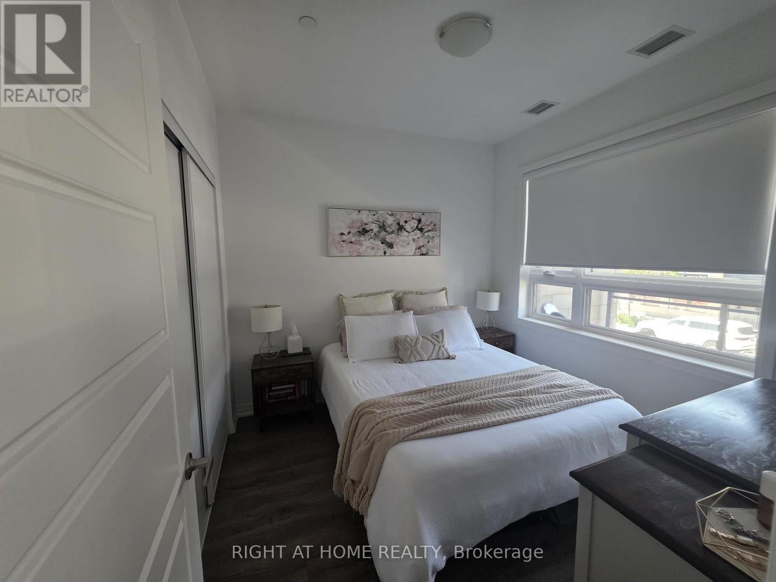 204 - 3285 Carding Mill Trail, Oakville, Ontario  L6M 5P7 - Photo 8 - W13720752