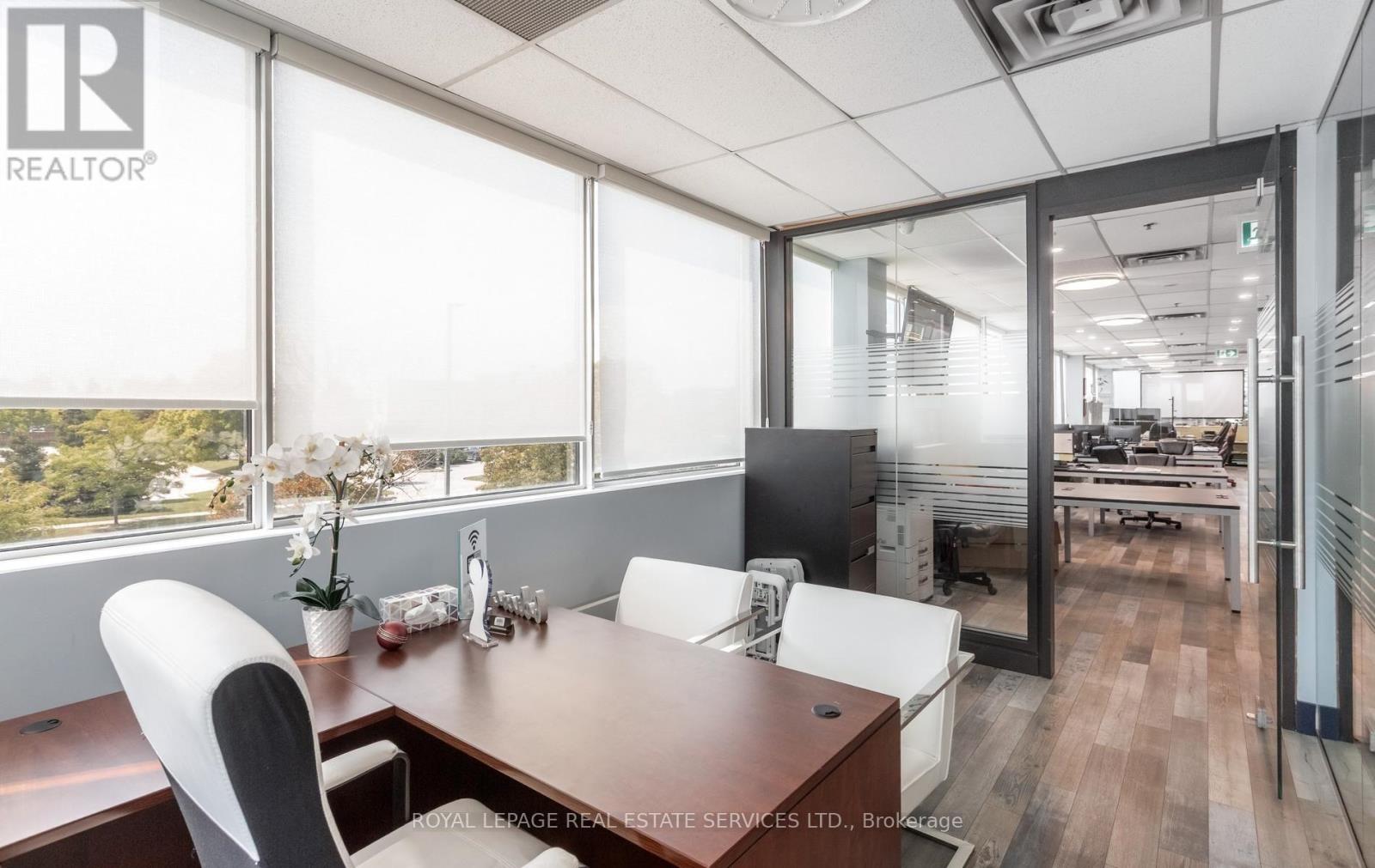 215-216 - 2550 Matheson Boulevard E, Mississauga, Ontario  L4W 4Z1 - Photo 17 - W13698386