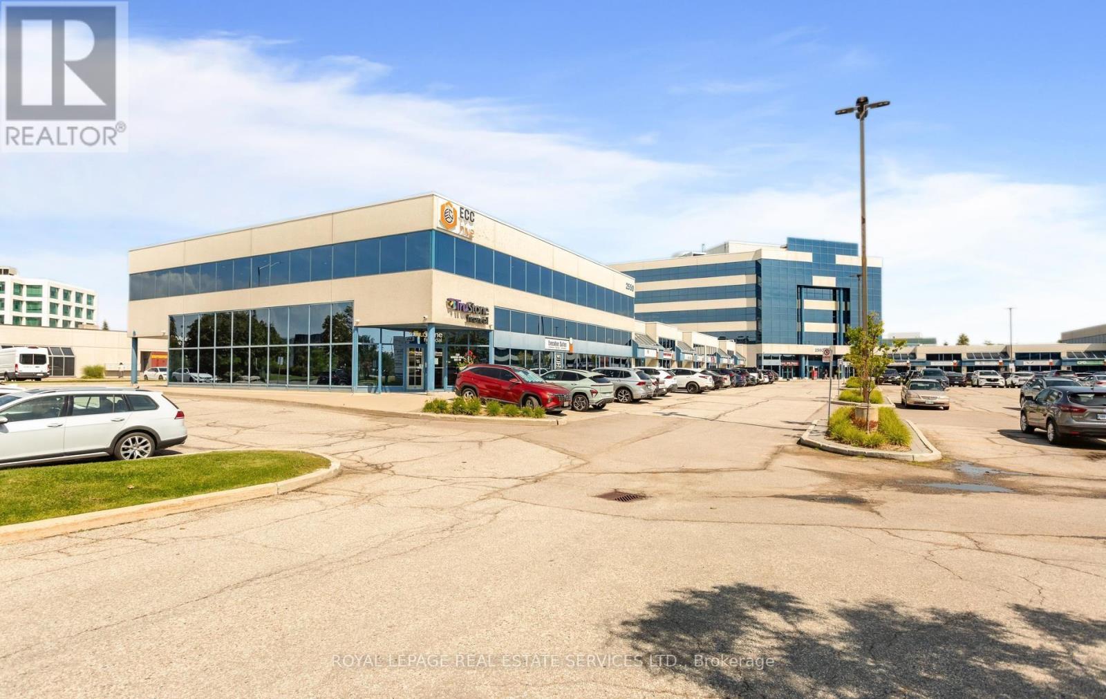 215-216 - 2550 Matheson Boulevard E, Mississauga, Ontario  L4W 4Z1 - Photo 2 - W13698386