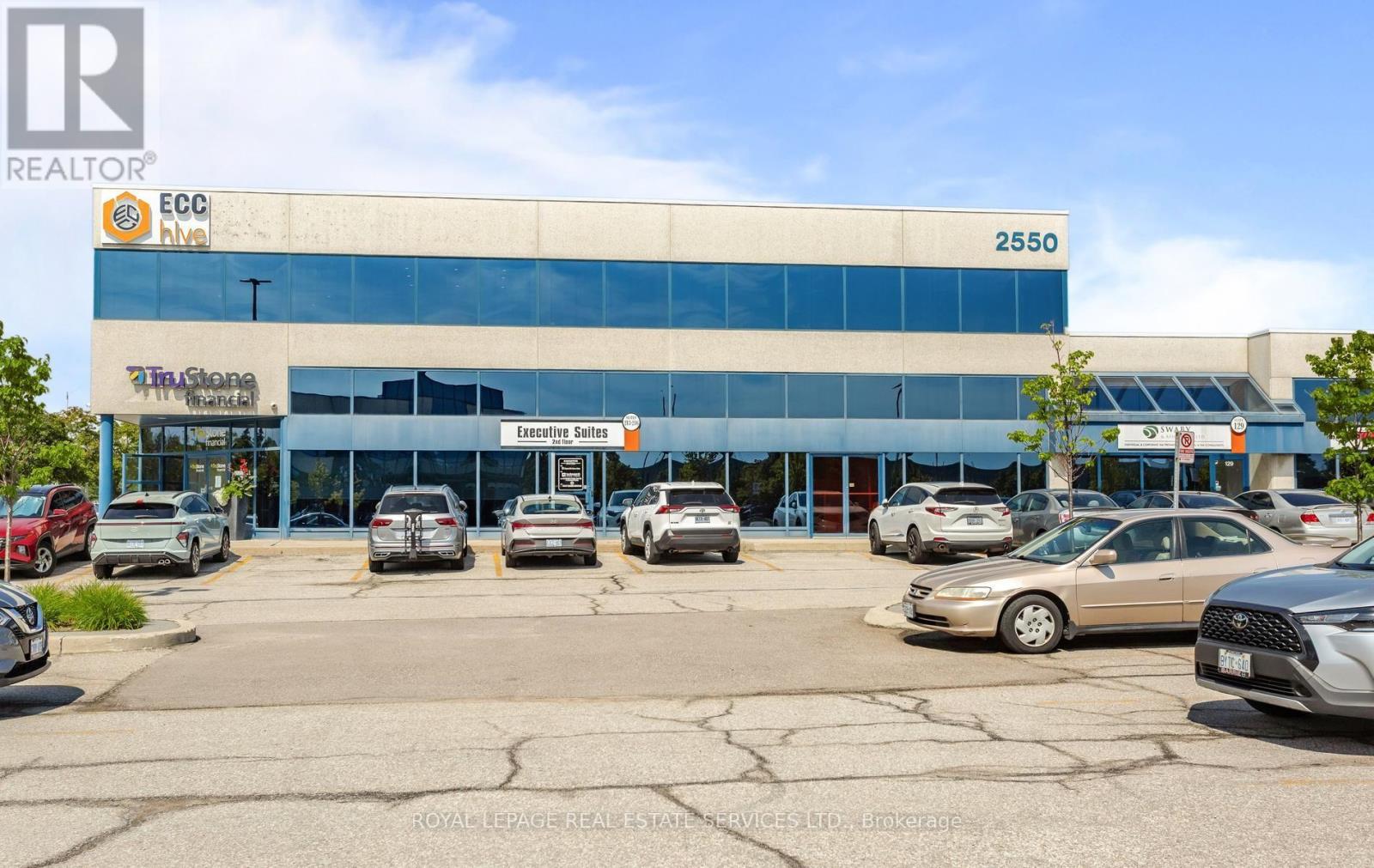 215-216 - 2550 Matheson Boulevard E, Mississauga, Ontario  L4W 4Z1 - Photo 3 - W13698386