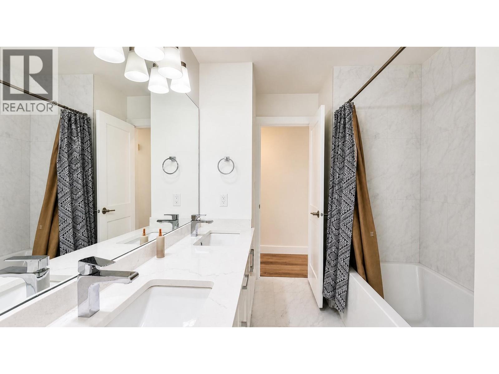 23 N Fell Avenue, Burnaby, British Columbia  V5B 1L3 - Photo 21 - R3159549
