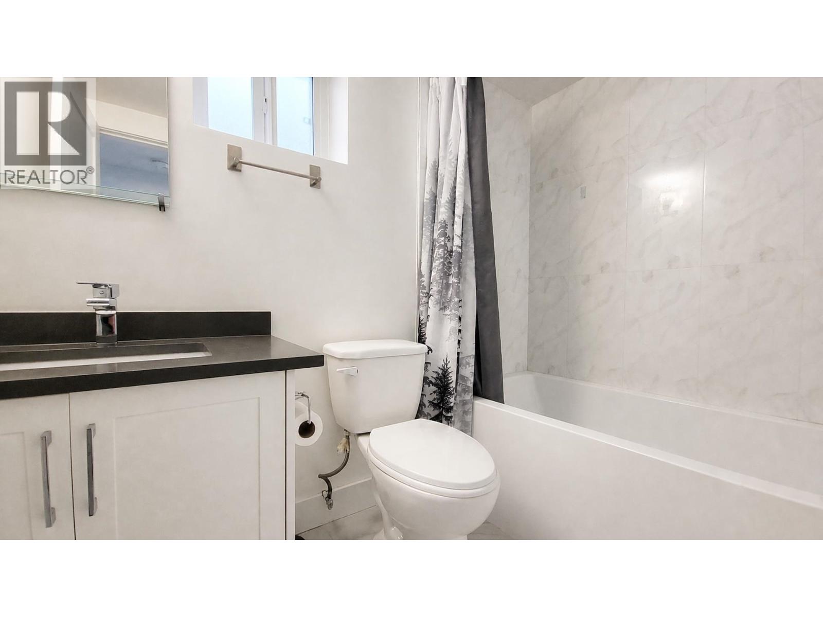23 N Fell Avenue, Burnaby, British Columbia  V5B 1L3 - Photo 34 - R3159549