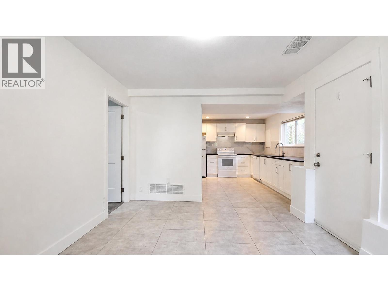 23 N Fell Avenue, Burnaby, British Columbia  V5B 1L3 - Photo 28 - R3159549