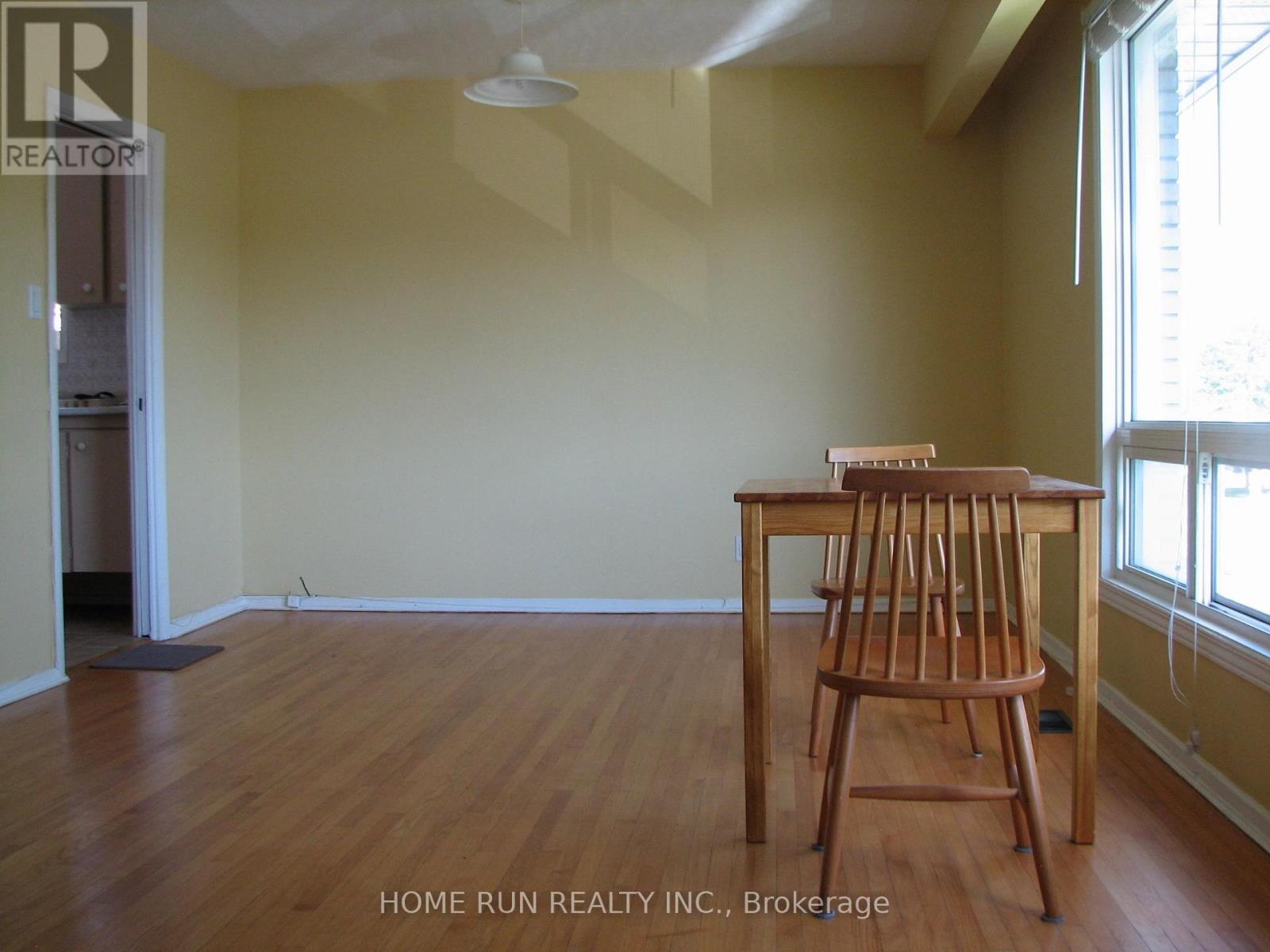 1023 Meadowlands Drive, Ottawa, Ontario  K2C 0K5 - Photo 10 - X13649280