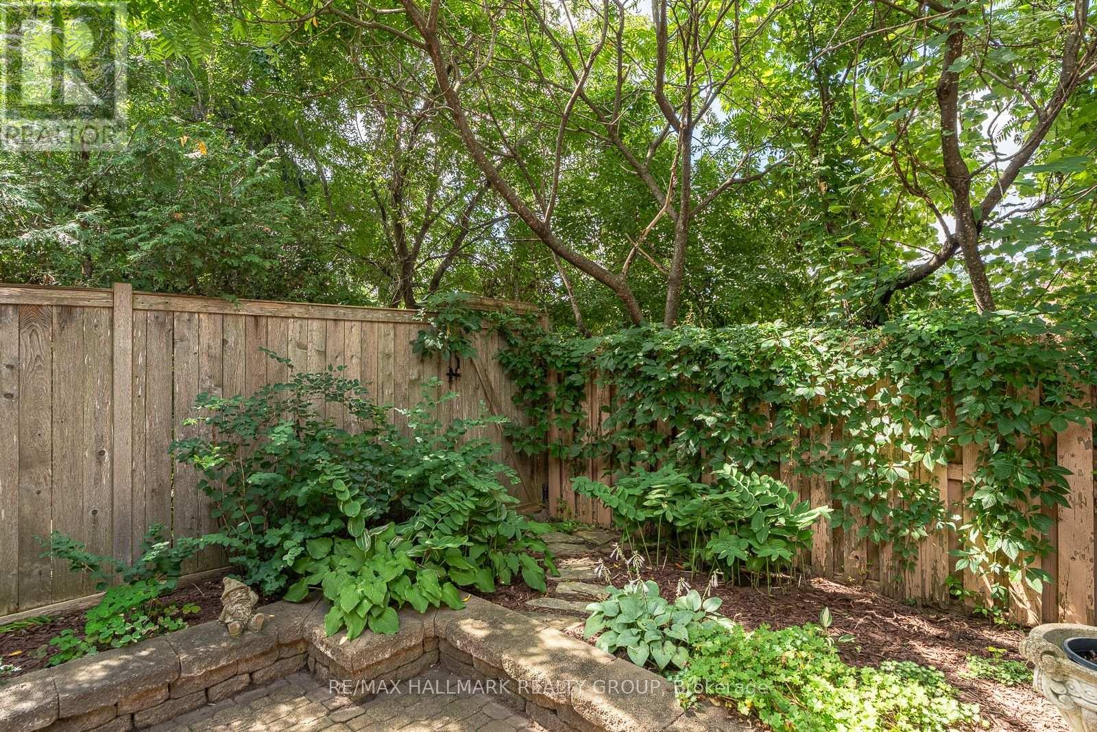 2 - 1898 Russell Road, Ottawa, Ontario  K1G 1L6 - Photo 11 - X13720782