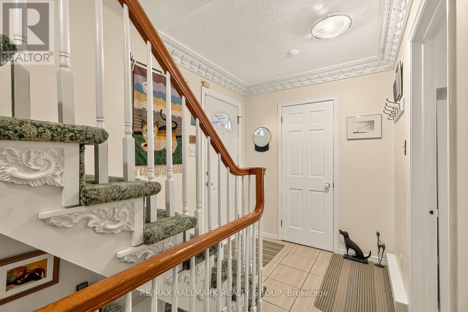 2 - 1898 Russell Road, Ottawa, Ontario  K1G 1L6 - Photo 13 - X13720782