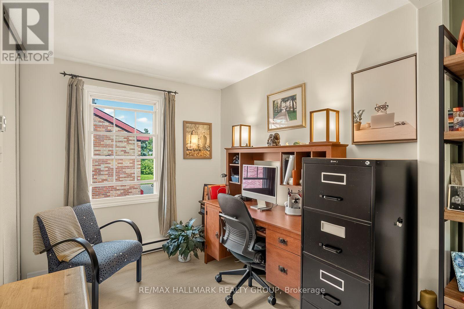 2 - 1898 Russell Road, Ottawa, Ontario  K1G 1L6 - Photo 33 - X13720782
