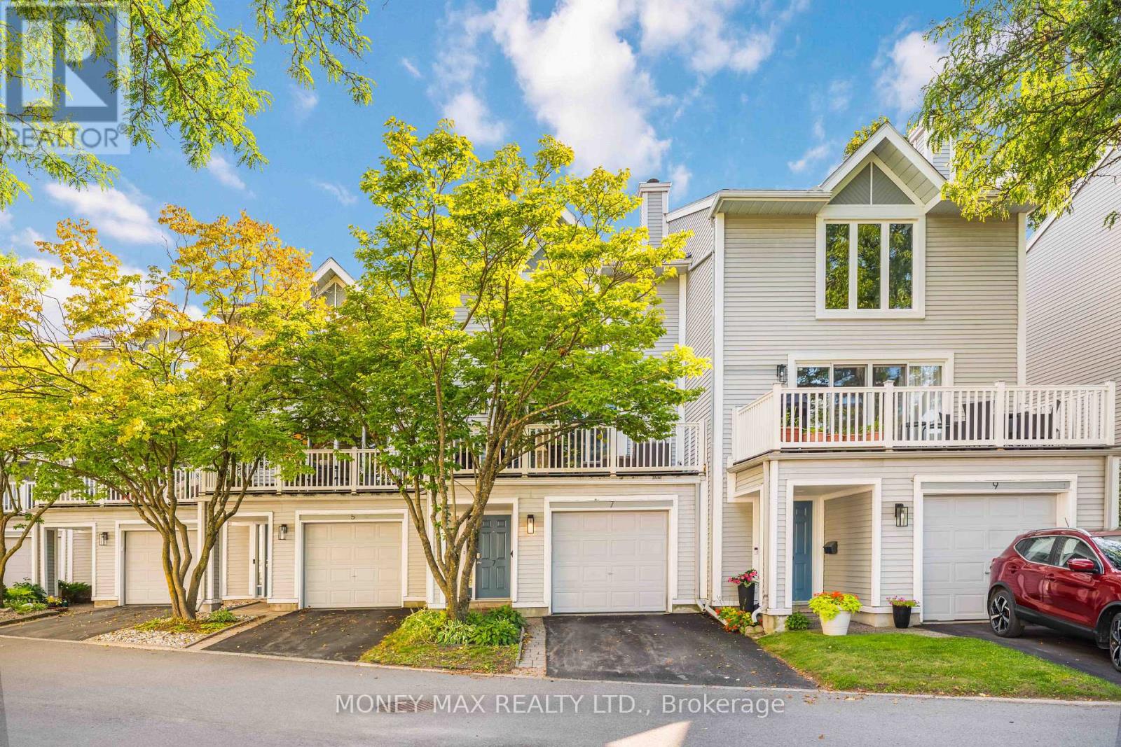 4 - 7 FORSYTH LANE, Ottawa, Ontario