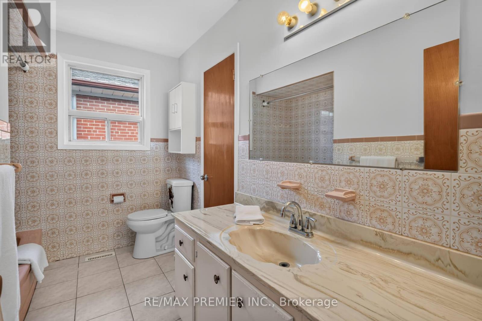 31 Corinthian Boulevard, Toronto, Ontario  M1W 1B7 - Photo 15 - E13720796