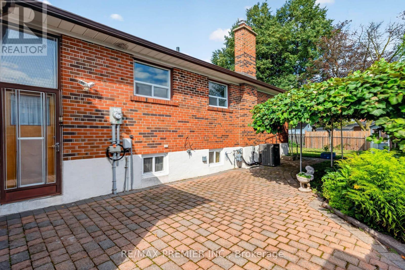 31 Corinthian Boulevard, Toronto, Ontario  M1W 1B7 - Photo 26 - E13720796